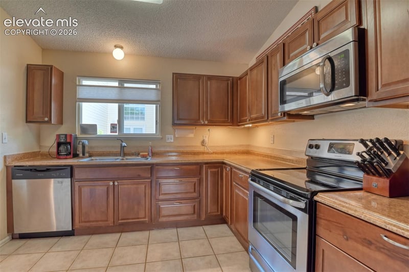 972 Columbine Ave, Colorado Springs, CO 80904