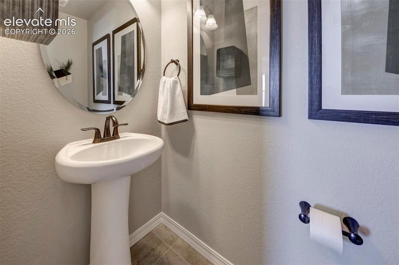 9725 Warrick St, Colorado Springs, CO 80924
