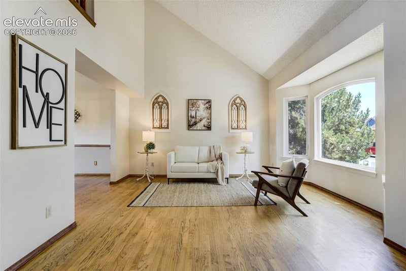 975 Royal Crown Ln, Colorado Springs, CO 80906