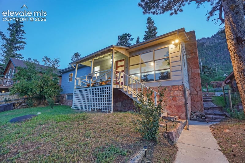 9955 Mesa Rd, Cascade, CO 80809