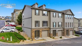 996 Burning Bush Point, Monument, CO 80132