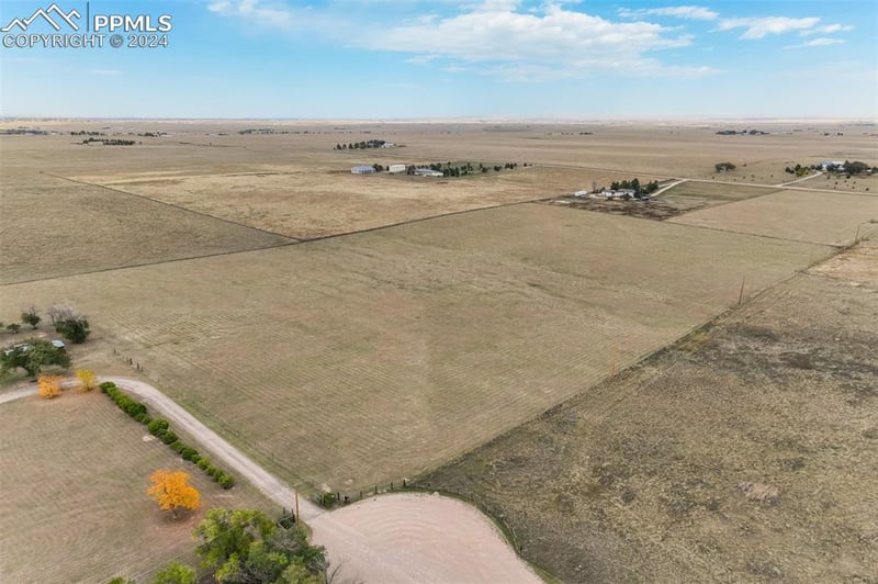 0 Hawk Dr, Colorado Springs, CO 80930