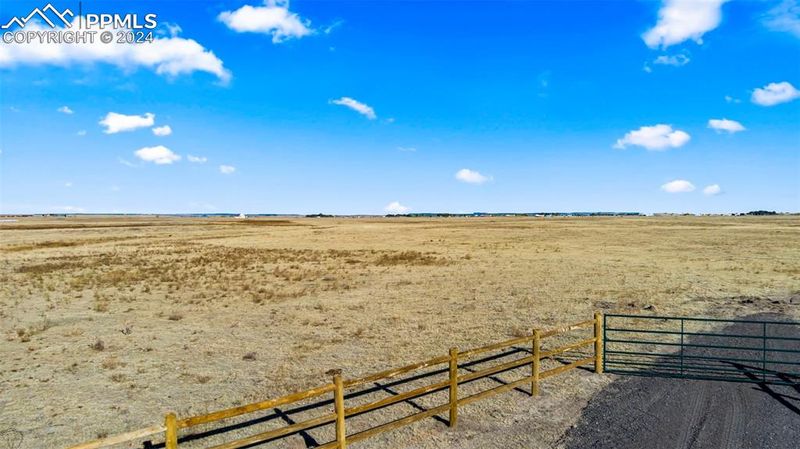 1 J D Johnson Rd, Calhan, CO 80808