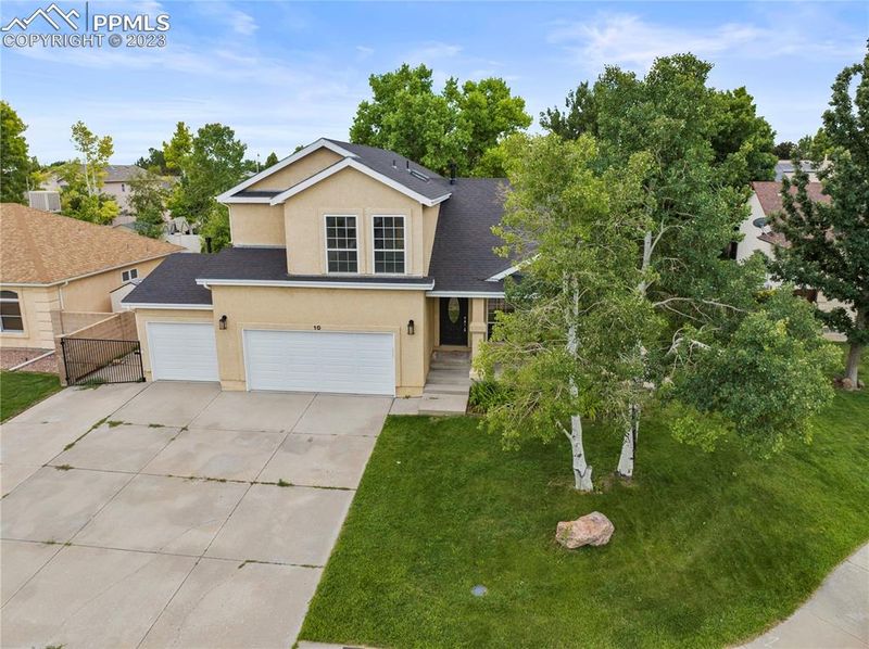 10 Glendora Ct, Pueblo, CO 81005