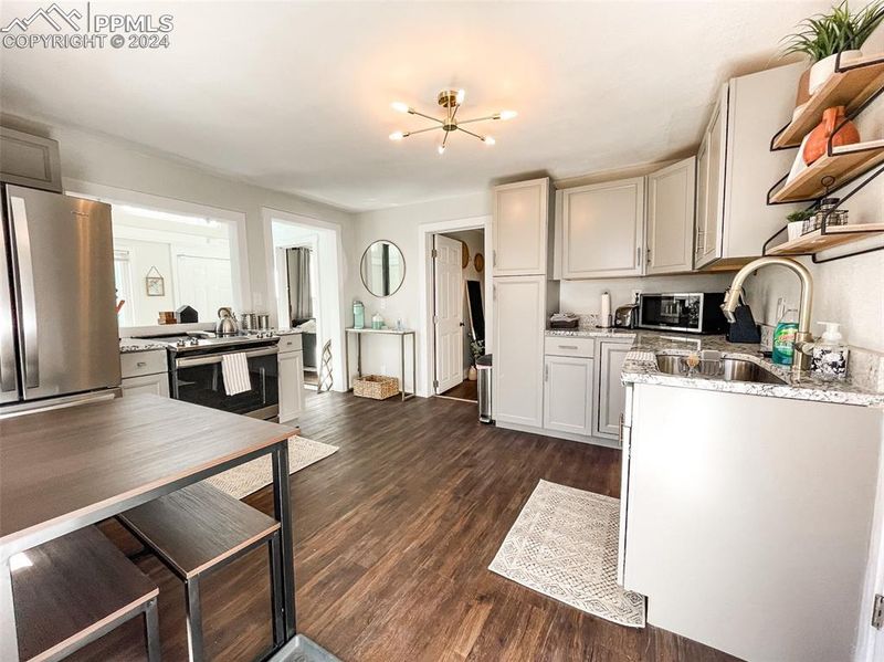 10 E Mill St, Colorado Springs, CO 80903