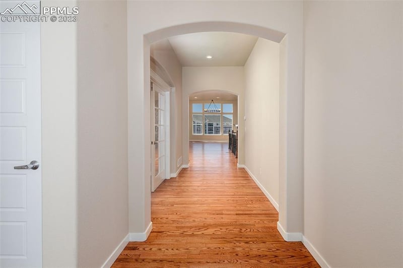 10004 Crews Gulch Ct, Colorado Springs, CO 80924