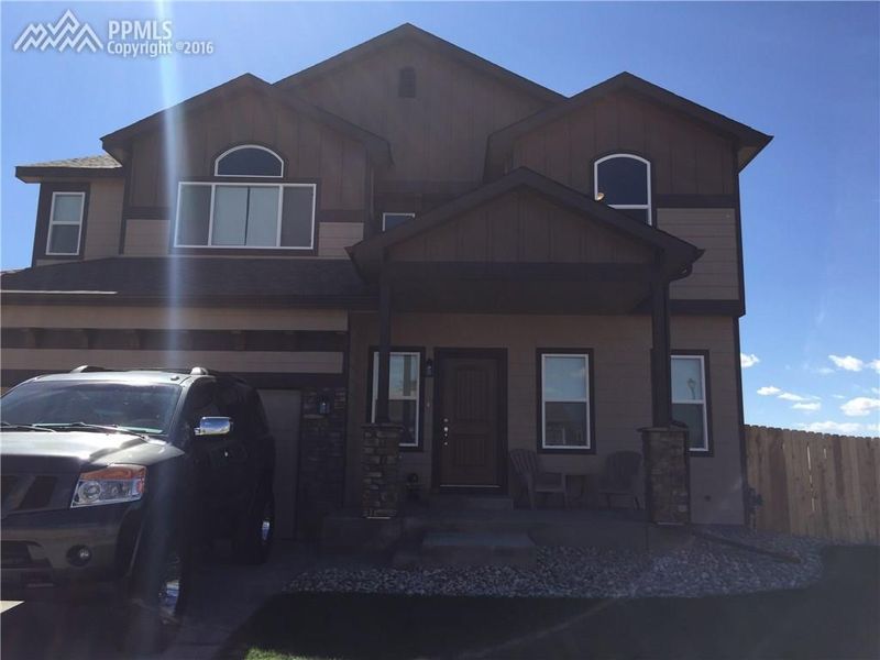 10013 Thunderbolt Dr, Colorado Springs, CO 80925