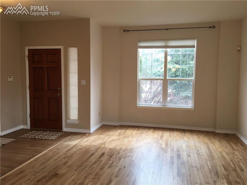 10020 Devonwood Ct, Colorado Springs, CO 80920