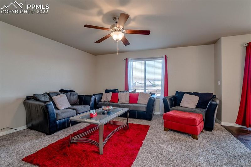 10026 Intrepid Way, Colorado Springs, CO 80925