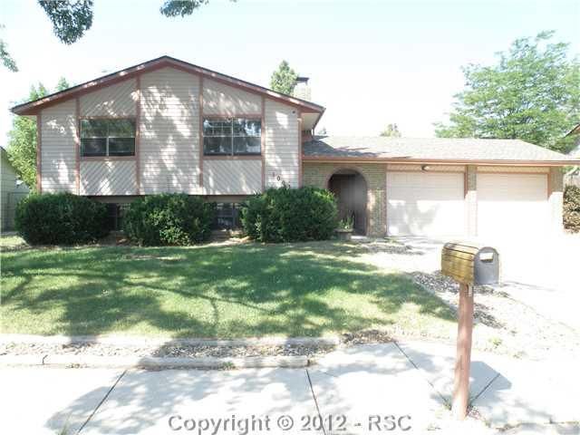 1003 Hans Brinker St, Colorado Springs, CO 80907