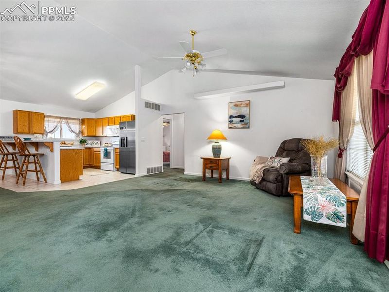 1003 S Quantico Dr, Pueblo, CO 81007