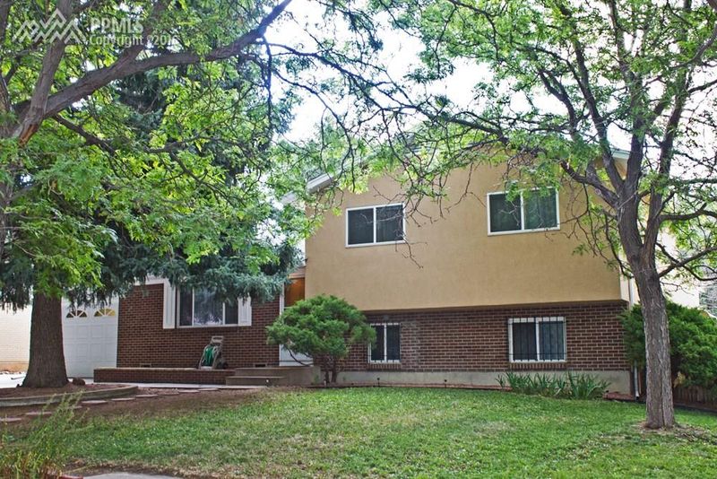 1003 Querida Dr, Colorado Springs, CO 80909