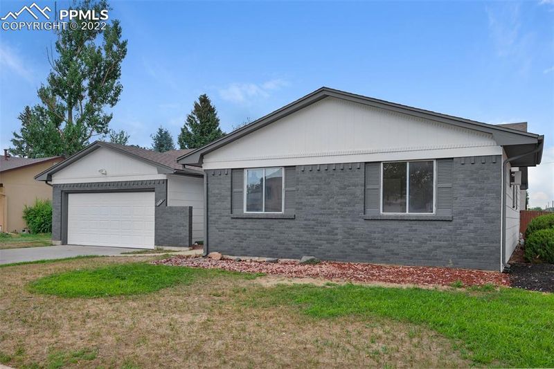 1003 Tesla Dr, Colorado Springs, CO 80909