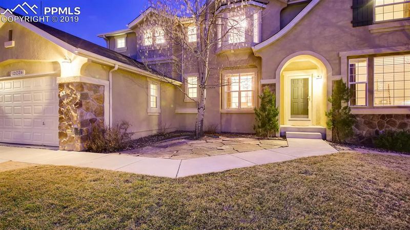 10034 Pine Glade Dr, Colorado Springs, CO 80920