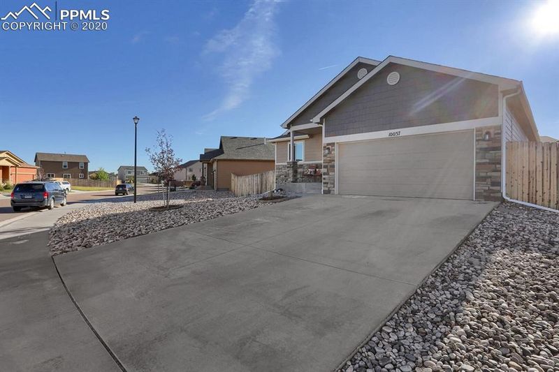 10037 Thunderbolt Trl, Colorado Springs, CO 80925