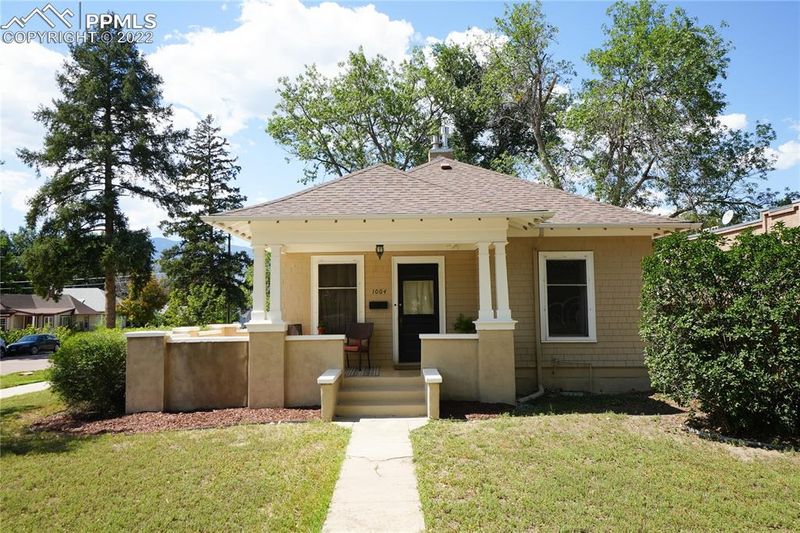 1004 N Cedar St, Colorado Springs, CO 80903