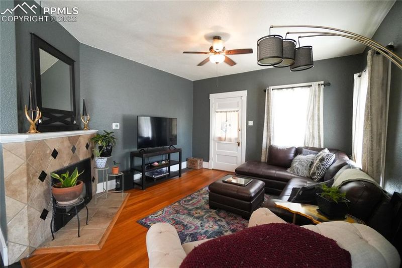 1004 N Cedar St, Colorado Springs, CO 80903
