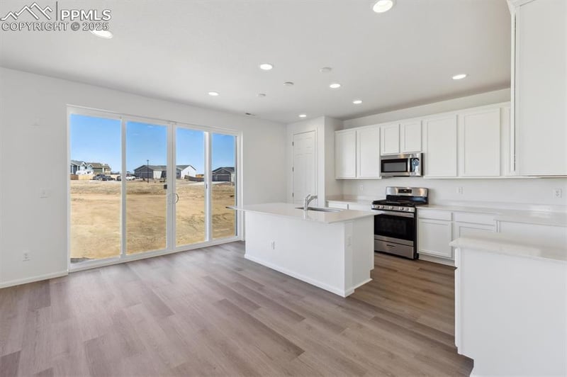 10045 Country Manor Dr, Peyton, CO 80831