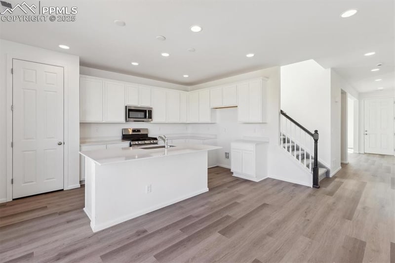 10045 Country Manor Dr, Peyton, CO 80831