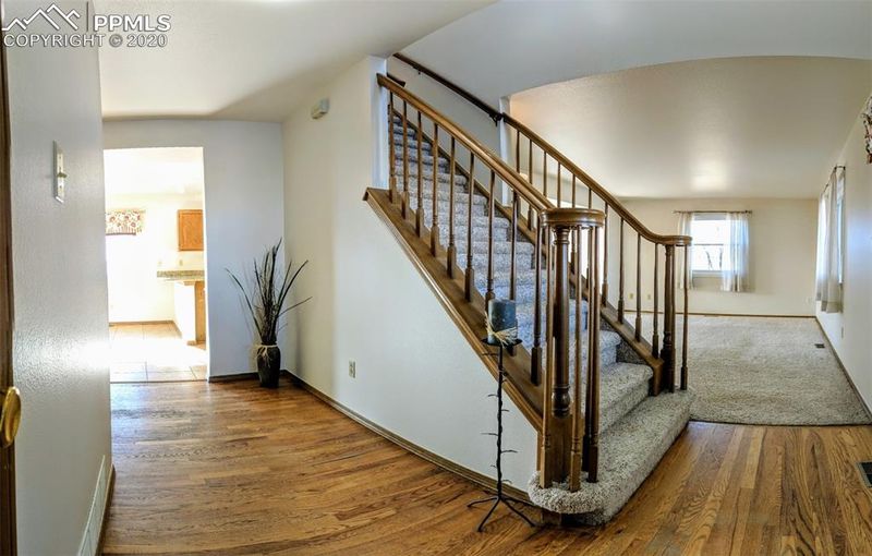 10045 Tercel Dr, Peyton, CO 80831