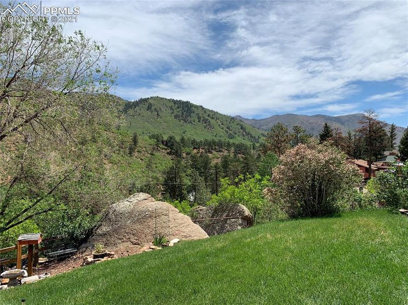 10045 Ute Trl, Cascade, CO 80809