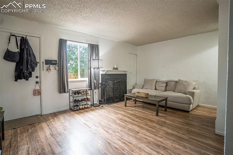 1005 Grinde Dr, Fountain, CO 80817