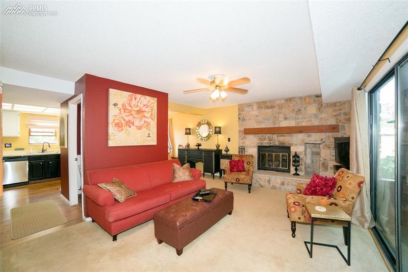 1005 Moorings Dr, Colorado Springs, CO 80906