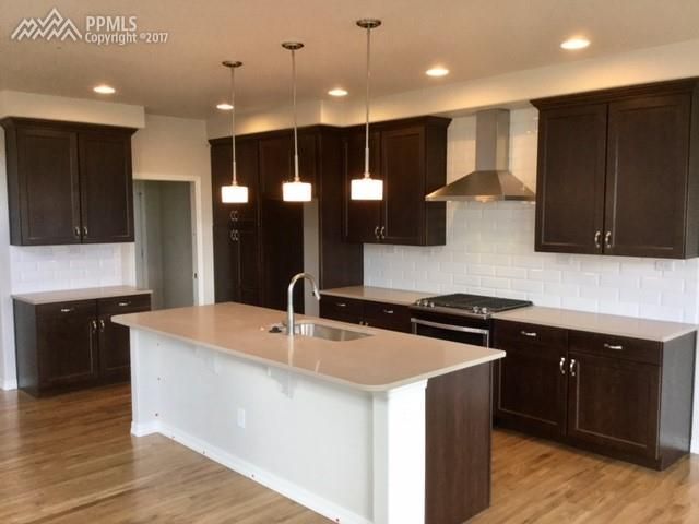 10055 Edgemont Ranch Ln, Colorado Springs, CO 80924