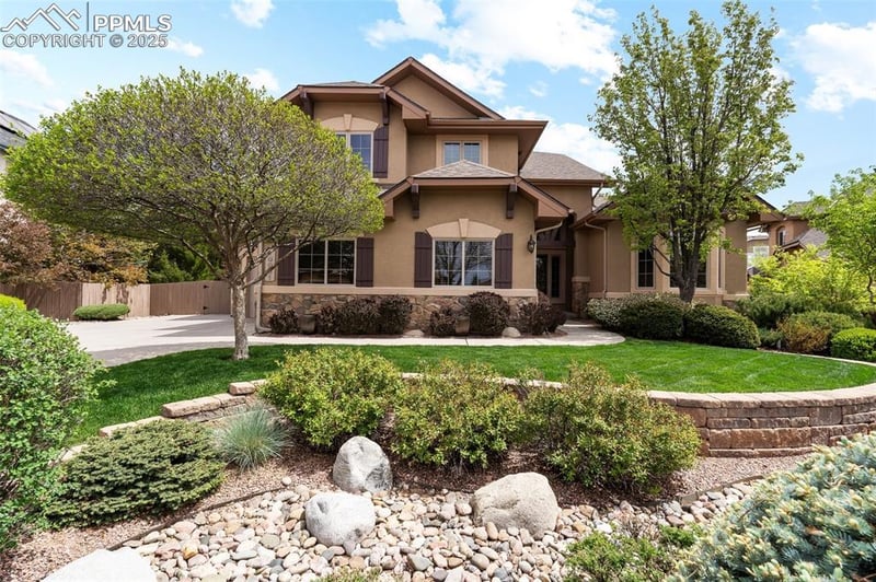 10061 Oak Knoll Ter, Colorado Springs, CO 80920