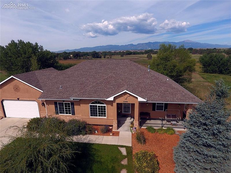 10066 Rolling Ridge Rd, Colorado Springs, CO 80925