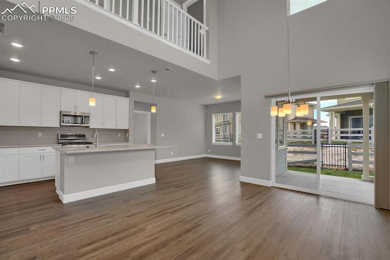 10068 Green Thicket Grv, Colorado Springs, CO 80924