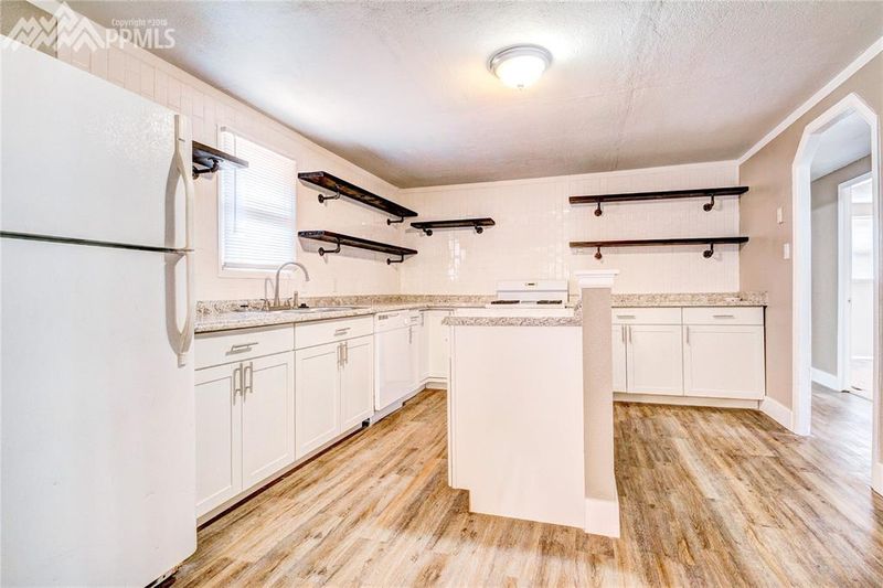1007 W 11th St, Pueblo, CO 81003