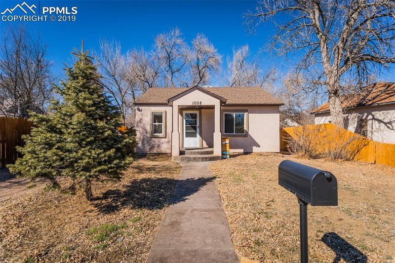 1008 E Costilla St, Colorado Springs, CO 80903