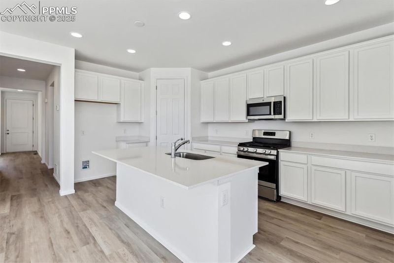 10081 Country Manor Dr, Peyton, CO 80831