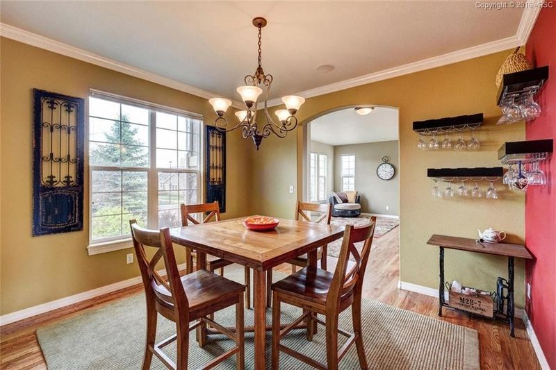 10083 Pine Glade Dr, Colorado Springs, CO 80920