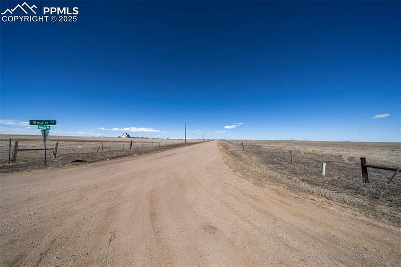 10095 Wagner Rd, Calhan, CO 80808