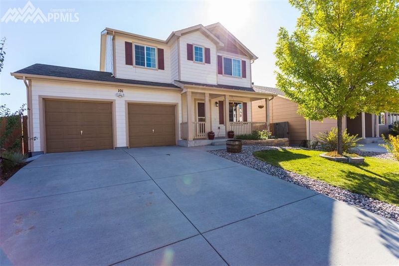 101 Audubon Dr, Colorado Springs, CO 80910