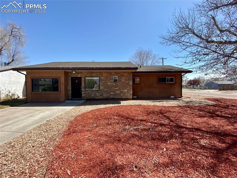 101 Jasper Dr, Colorado Springs, CO 80911
