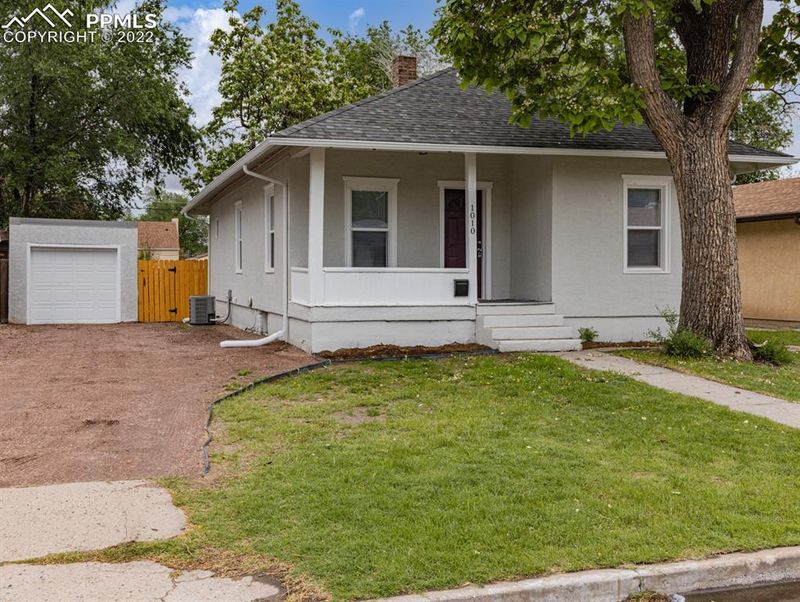 1010 Jackson St, Pueblo, CO 81004