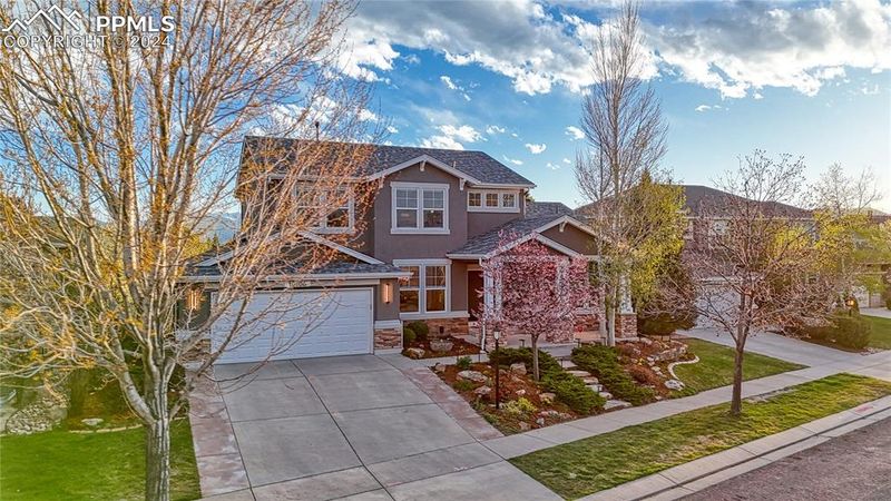 10106 Pine Glade Dr, Colorado Springs, CO 80920