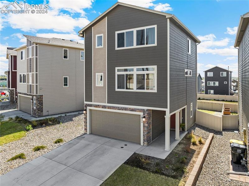 1011 Cana Grv, Colorado Springs, CO 80916
