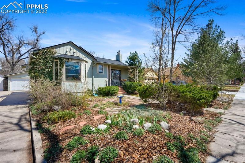 1011 Custer Ave, Colorado Springs, CO 80903