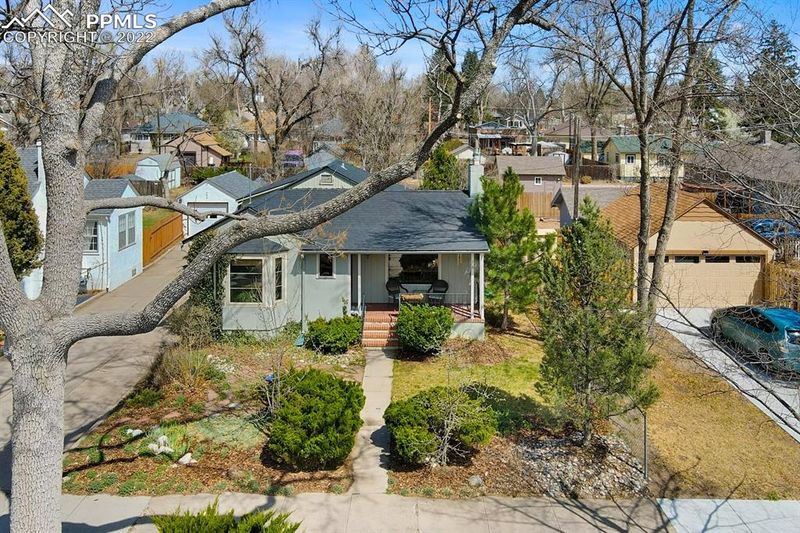 1011 Custer Ave, Colorado Springs, CO 80903