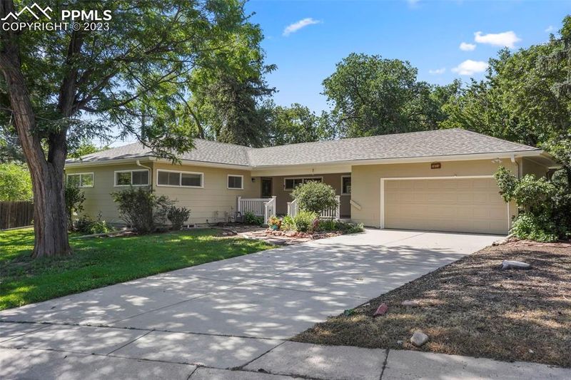 1011 Mercury Dr, Colorado Springs, CO 80905