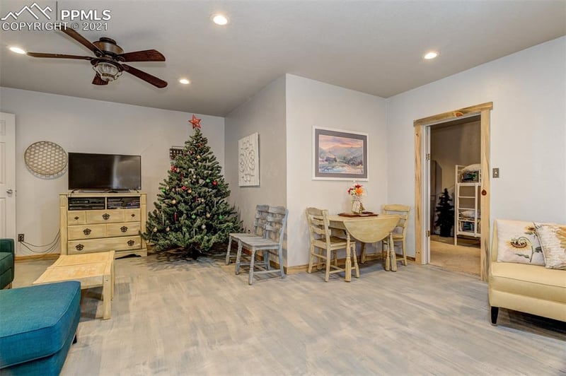 10110 Tomahawk Trl, Colorado Springs, CO 80908