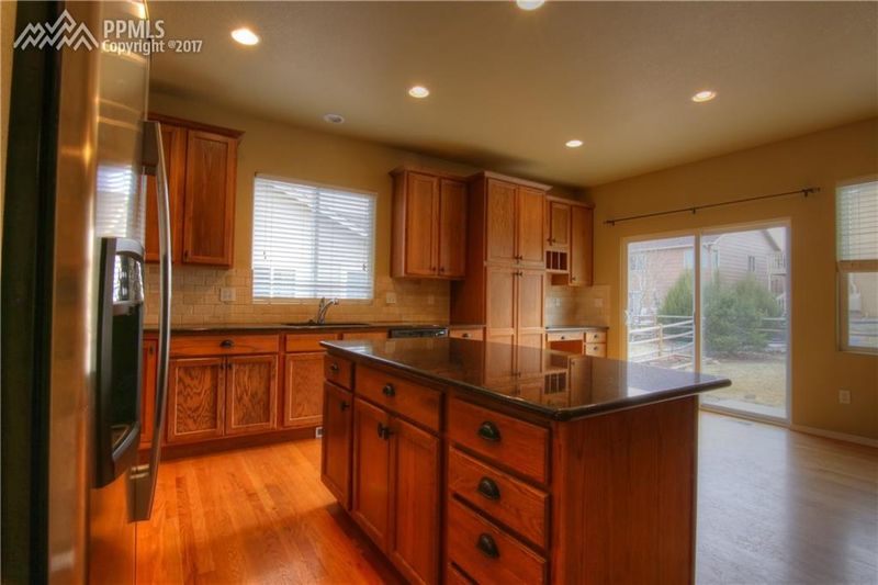 10114 Everglades Dr, Peyton, CO 80831