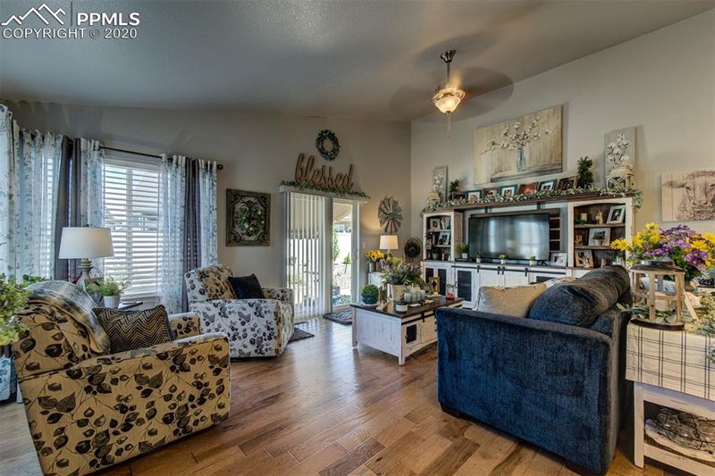 10126 Golf Crest Dr, Peyton, CO 80831