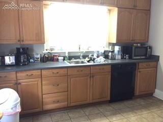 1013 W Cheyenne Rd #A, B, C, Colorado Springs, CO 80906