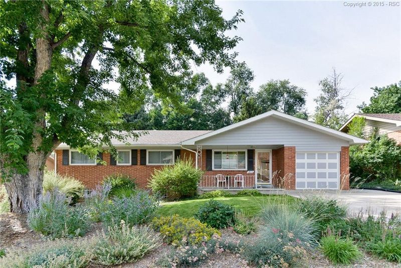 1013 Venus Dr, Colorado Springs, CO 80905