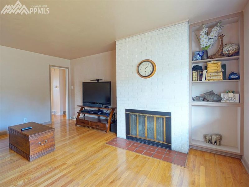 1014 Skyway Blvd, Colorado Springs, CO 80905
